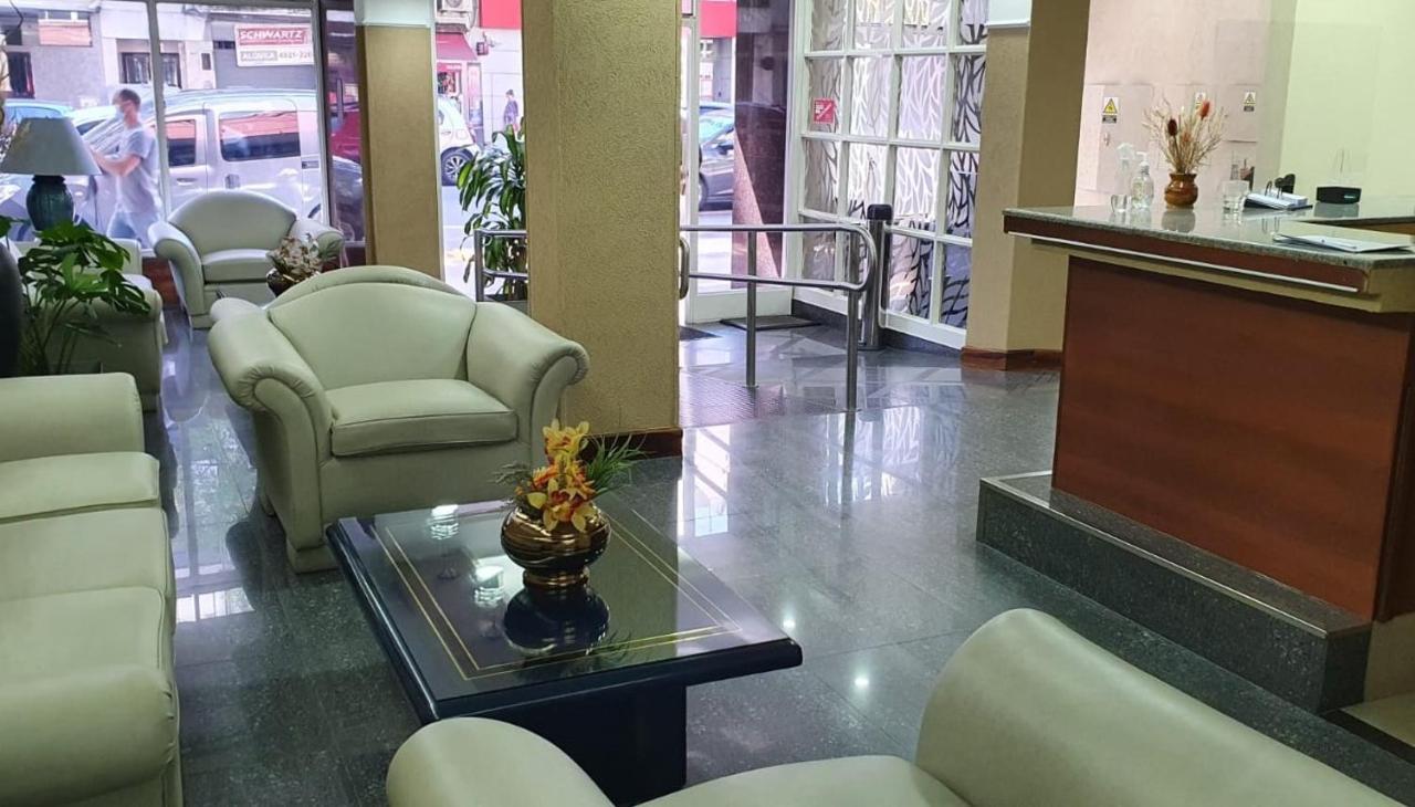 Hotel Aatrac Buenos Aires Bagian luar foto