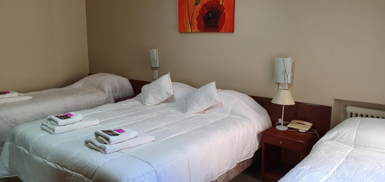 Hotel Aatrac Buenos Aires Bagian luar foto