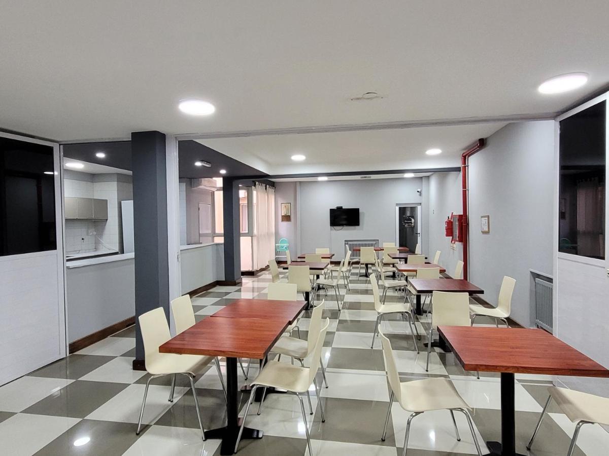 Hotel Aatrac Buenos Aires Bagian luar foto